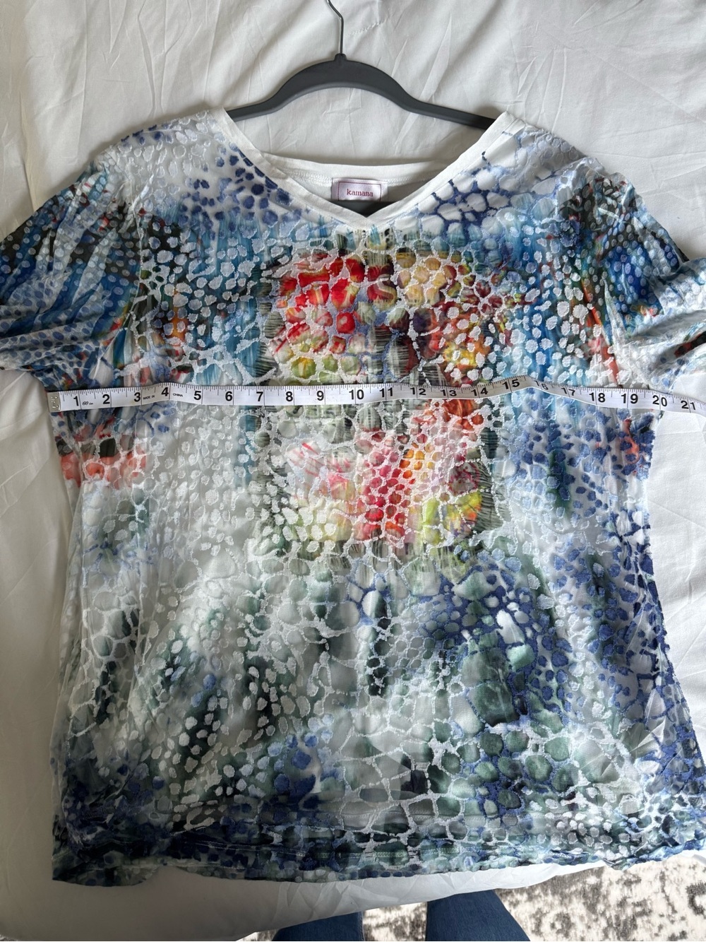 V-Neck Printed Tunic Top in Blue, White & Multicolor - Picture 7 of 8